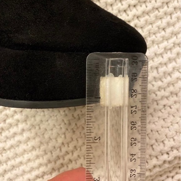 Thigh high stiletto boots - Picture 4 of 6